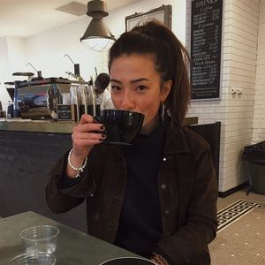 Meet your Posher, Cella